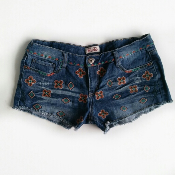 Mudd Pants - 🍭 Embroidered cutoff denim shorts festival
